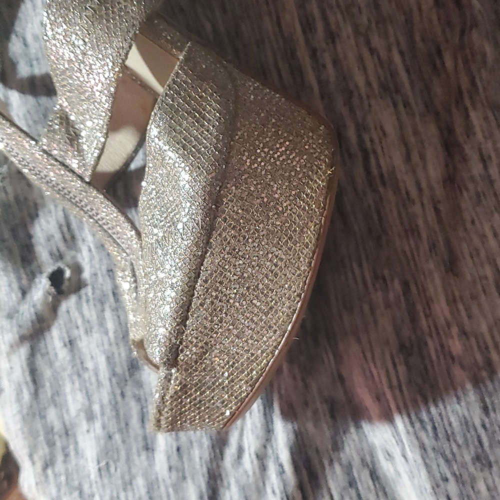 Michael kors high heels size 9 gold glitter - Picture 2 of 11